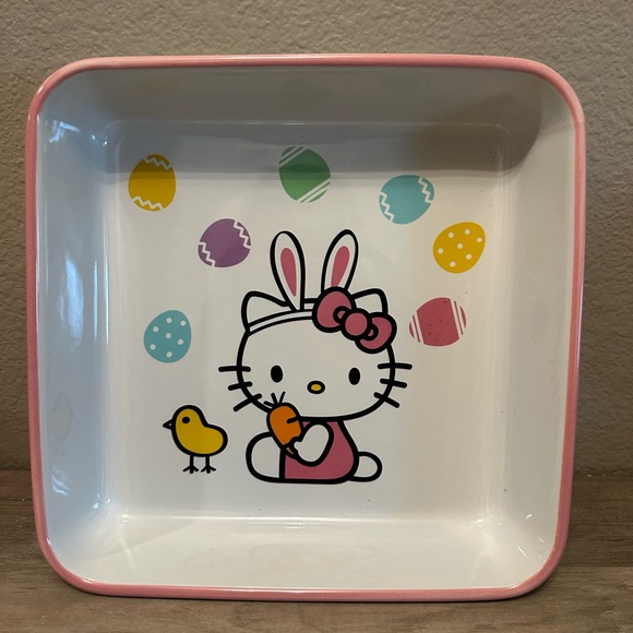 Hello Kitty Other - Sale! NEW! Hello Kitty Easter Square Baker